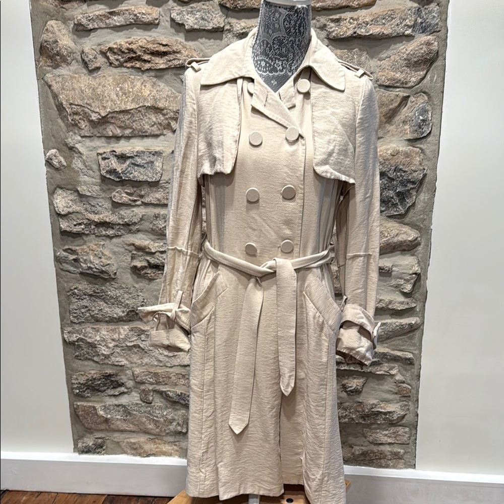 BCBGMaxAzria Cream Trench Coat
